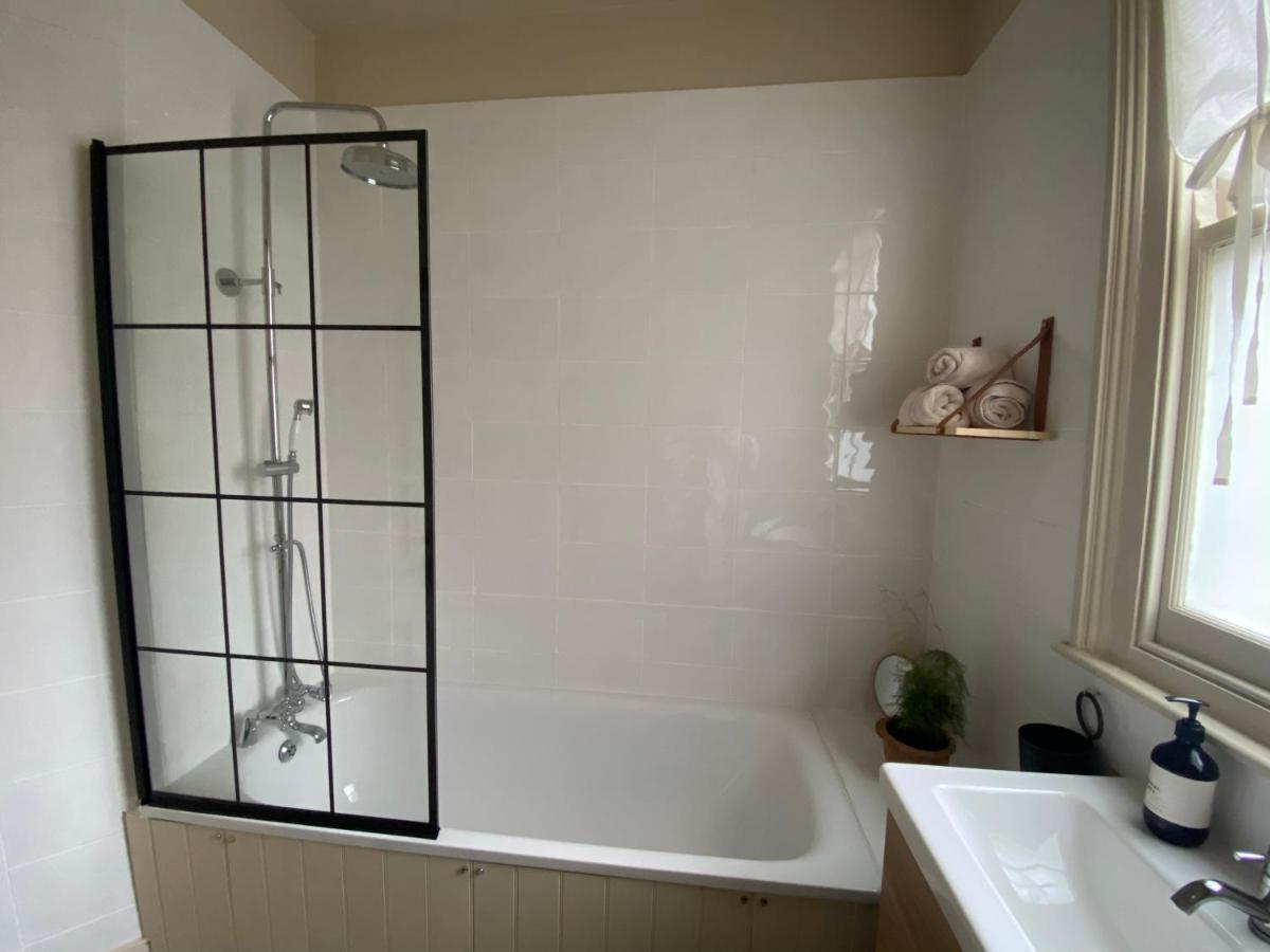 Stylish Apt London Excel Olympic Close To Station Lägenhet Exteriör bild