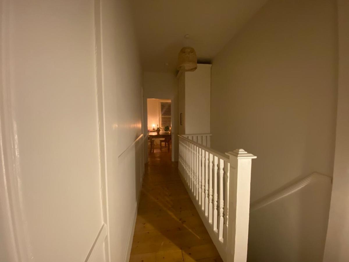 Stylish Apt London Excel Olympic Close To Station Lägenhet Exteriör bild